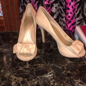 cute high heels with a bow